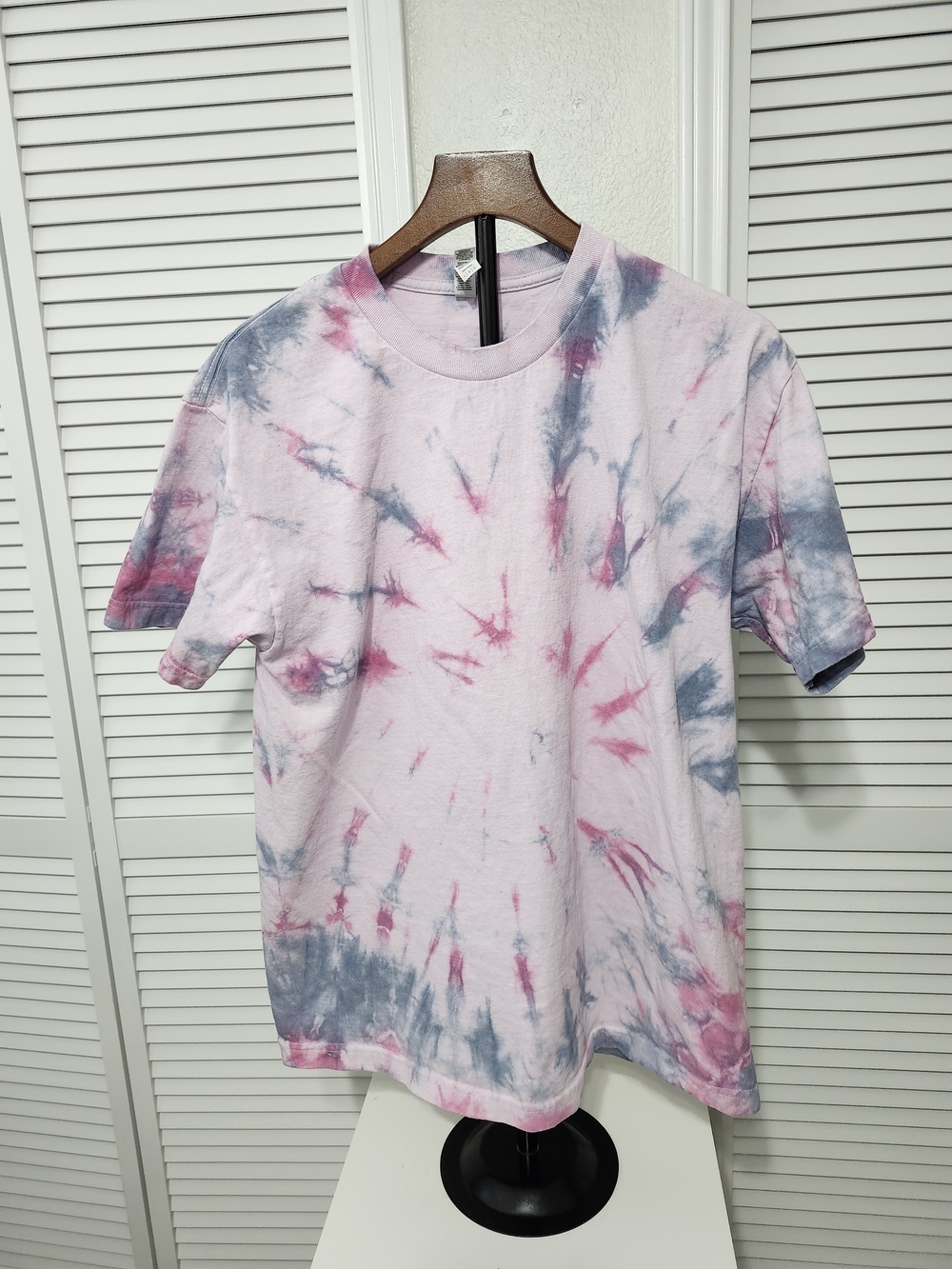 Alstyle Kids Tie-Dye Tee in Pink and Blue